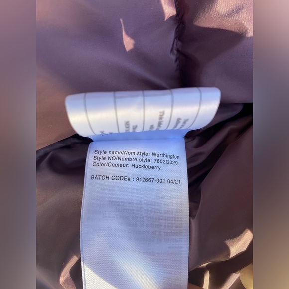 Woods Puffer Jacket Women’s XL in Huckleberry color w/ hood & Removable faux fur - Picture 11 of 16